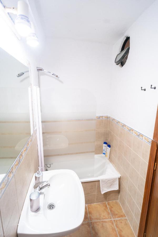 Apartamentos Resil Center Ронда Экстерьер фото